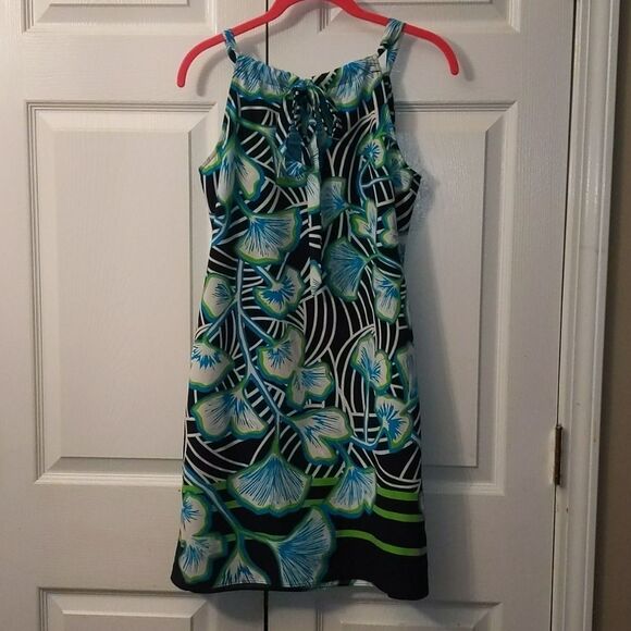Crown and Ivy printed dress
 Sz PS - Picture 4 of 5